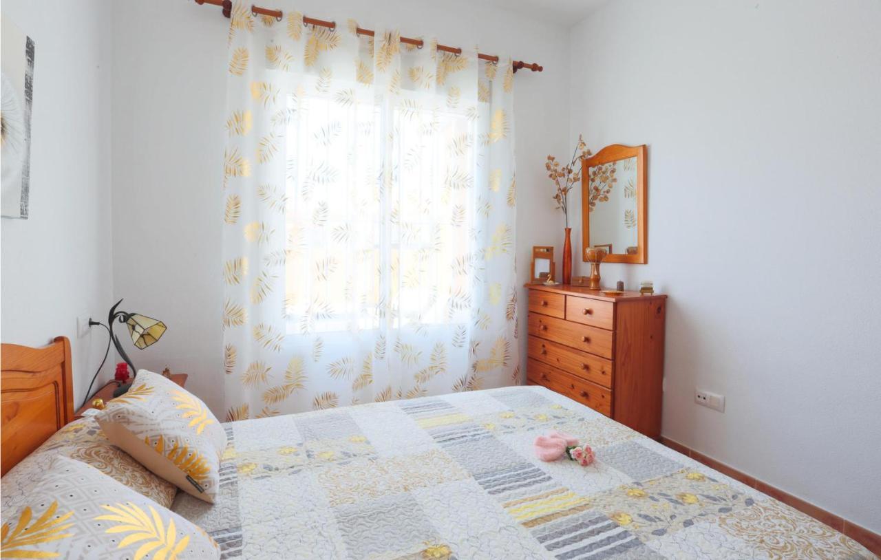 2 Bedroom Lovely Home In Масаррон Екстер'єр фото