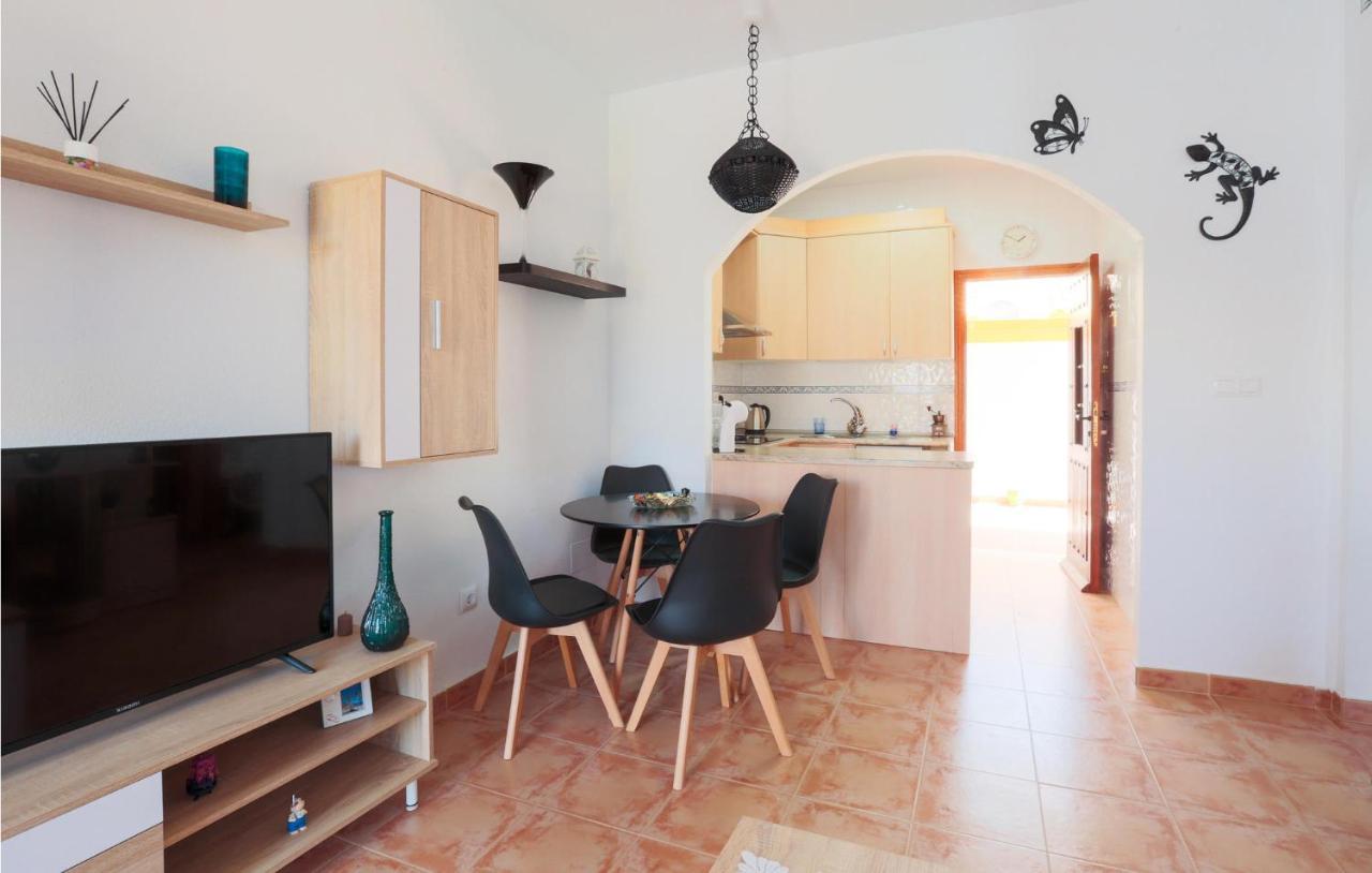 2 Bedroom Lovely Home In Масаррон Екстер'єр фото