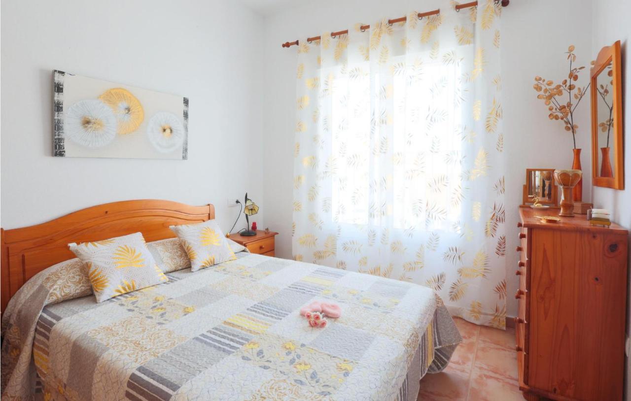 2 Bedroom Lovely Home In Масаррон Екстер'єр фото